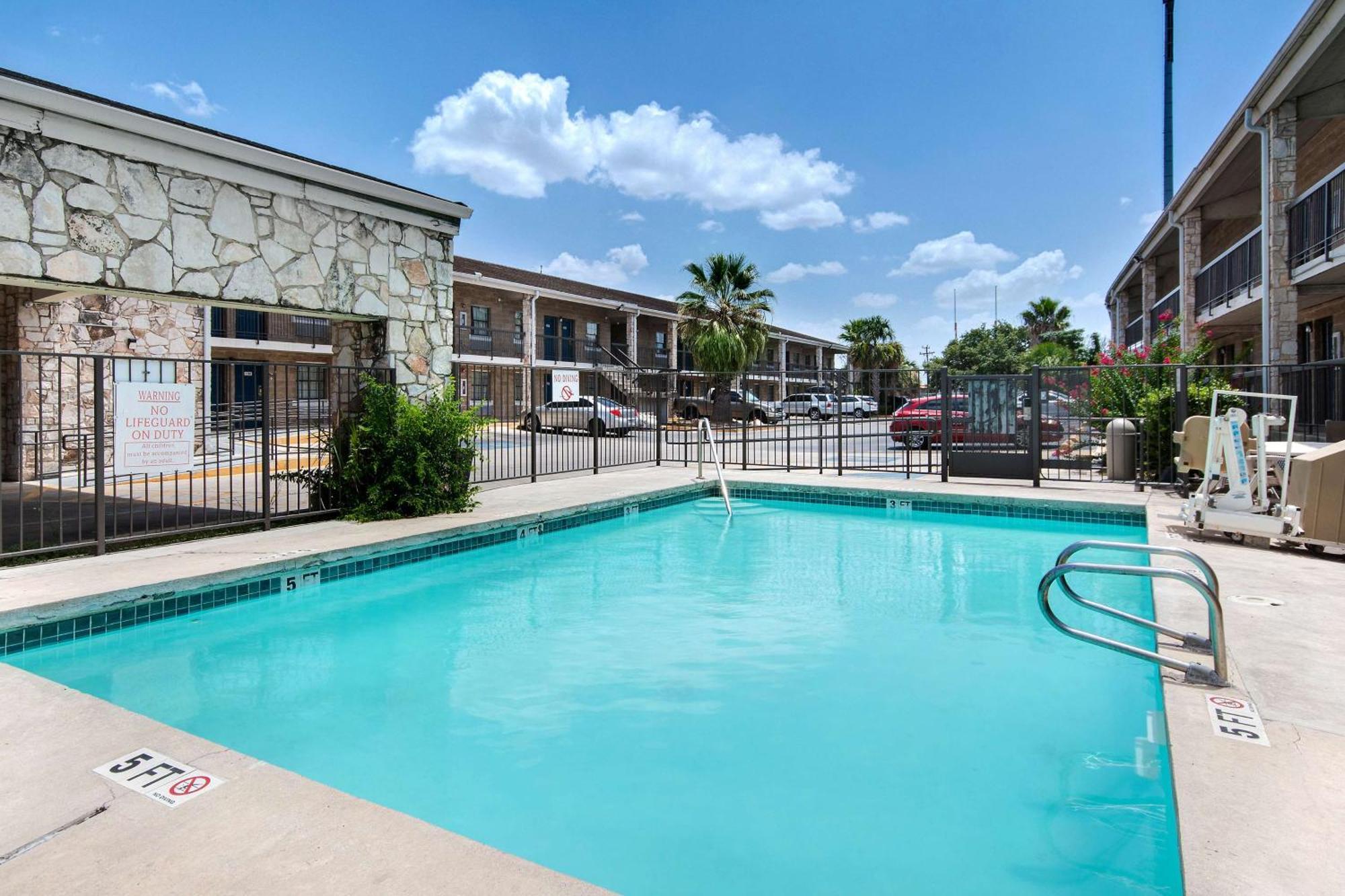 Motel 6-San Antonio, Tx - Northwest Medical Center Bagian luar foto