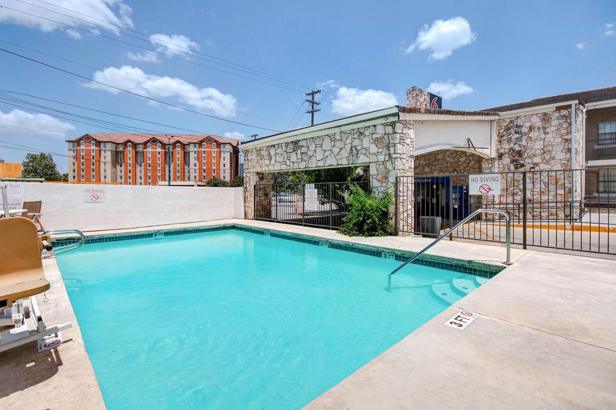 Motel 6-San Antonio, Tx - Northwest Medical Center Bagian luar foto